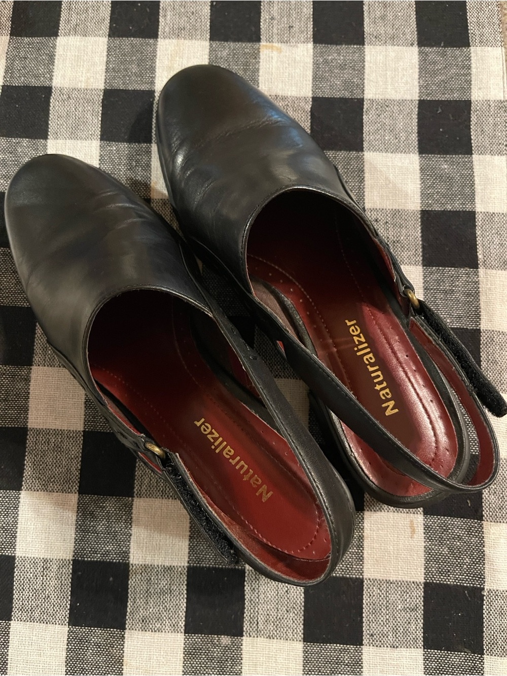 Naturalizer Black Leather Slingback Mules